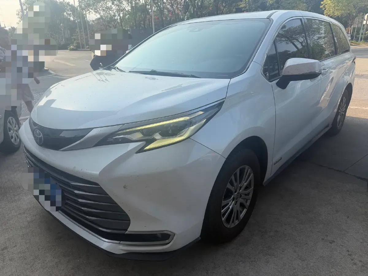 2021 Toyota Sienna 2.5L 192HP L4 E-CVT Hybrid,autocango,china used car exporter,china ev exporter,chinese used car exporter,chinese used ev exporter