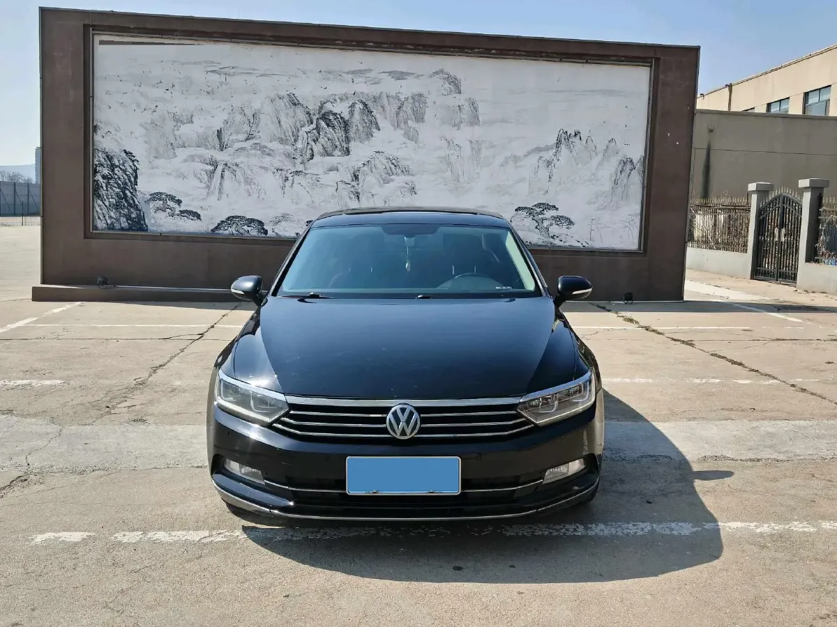 2019 Volkswagen Magotan 2.0T 186HP L4 7DCT,autocango,china used car exporter,china ev exporter,chinese used car exporter,chinese used ev exporter