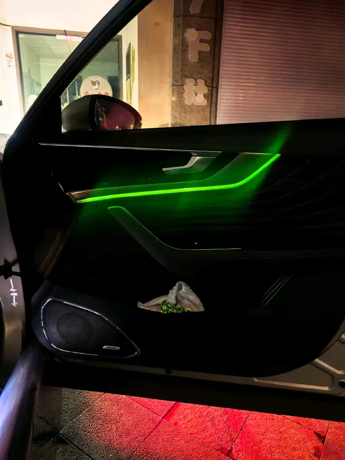 2022 HongQi HS5 2.0T 224HP L4 6AT,autocango,china used car exporter,china ev exporter,chinese used car exporter,chinese used ev exporter