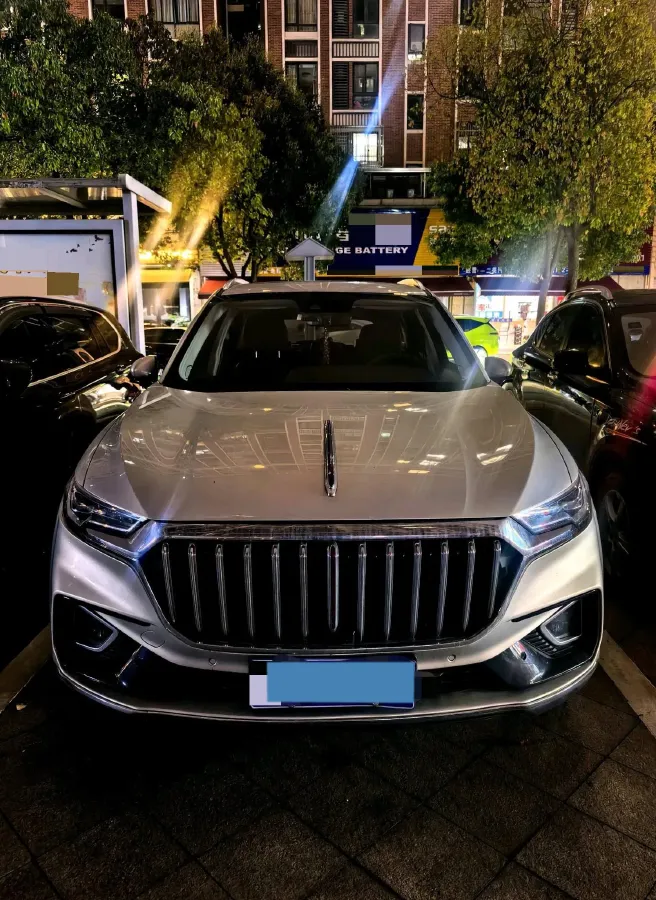 2022 HongQi HS5 2.0T 224HP L4 6AT,autocango,china used car exporter,china ev exporter,chinese used car exporter,chinese used ev exporter