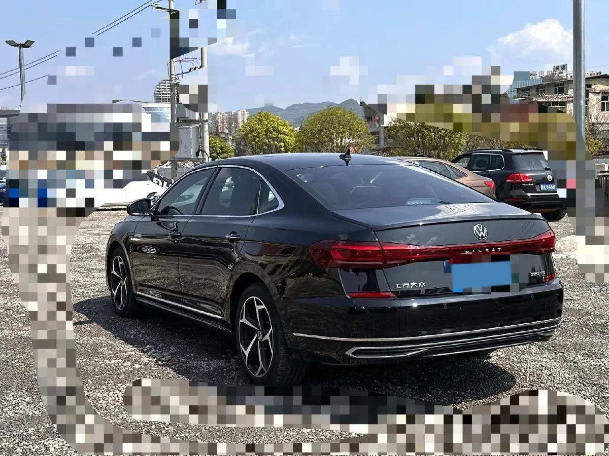 2025 Volkswagen Passat 2.0T 220HP L4 7DCT,autocango,china used car exporter,china ev exporter,chinese used car exporter,chinese used ev exporter