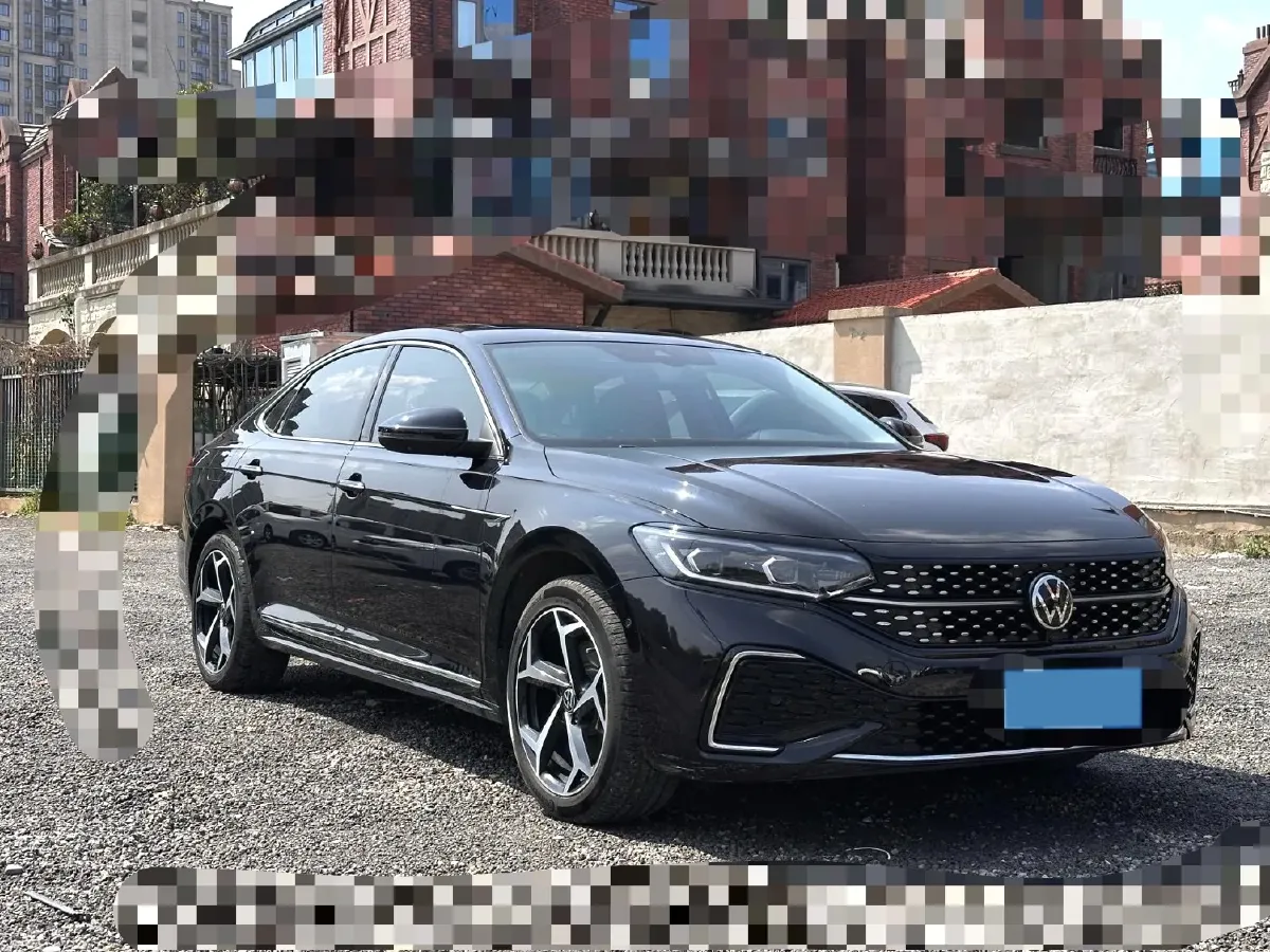 2025 Volkswagen Passat 2.0T 220HP L4 7DCT,autocango,china used car exporter,china ev exporter,chinese used car exporter,chinese used ev exporter