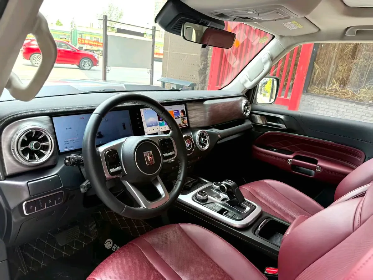 2024 Tank 300 3.0T 354HP V6 9AT,autocango,china used car exporter,china ev exporter,chinese used car exporter,chinese used ev exporter