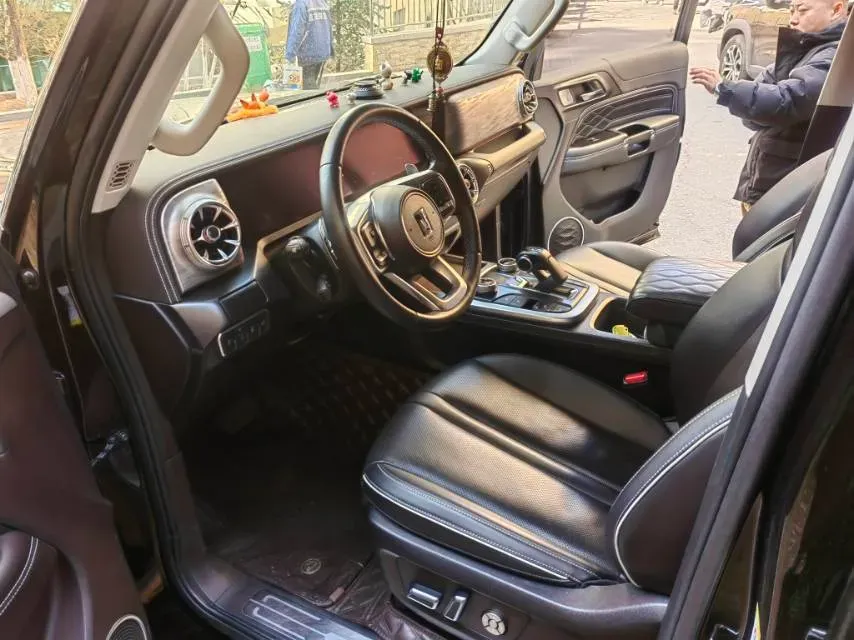 2021 Tank 300 2.0T 227HP L4 8AT,autocango,china used car exporter,china ev exporter,chinese used car exporter,chinese used ev exporter