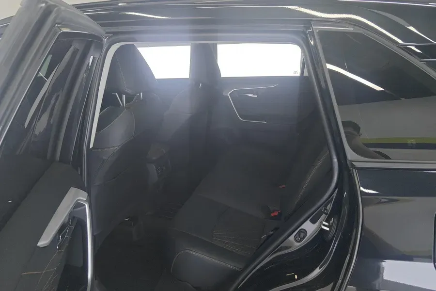 2024 Toyota RAV4 2.0L 171HP L4 CVT,autocango,china used car exporter,china ev exporter,chinese used car exporter,chinese used ev exporter