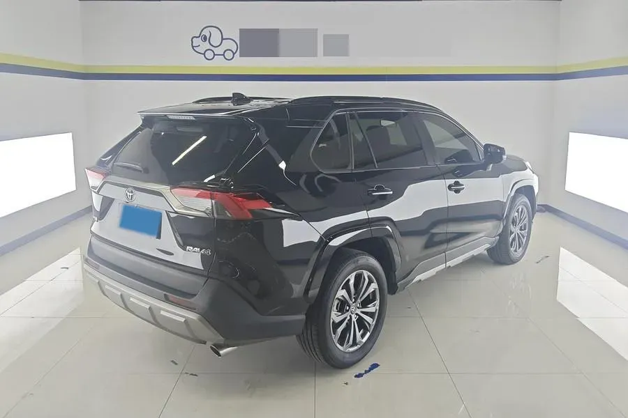 2024 Toyota RAV4 2.0L 171HP L4 CVT,autocango,china used car exporter,china ev exporter,chinese used car exporter,chinese used ev exporter