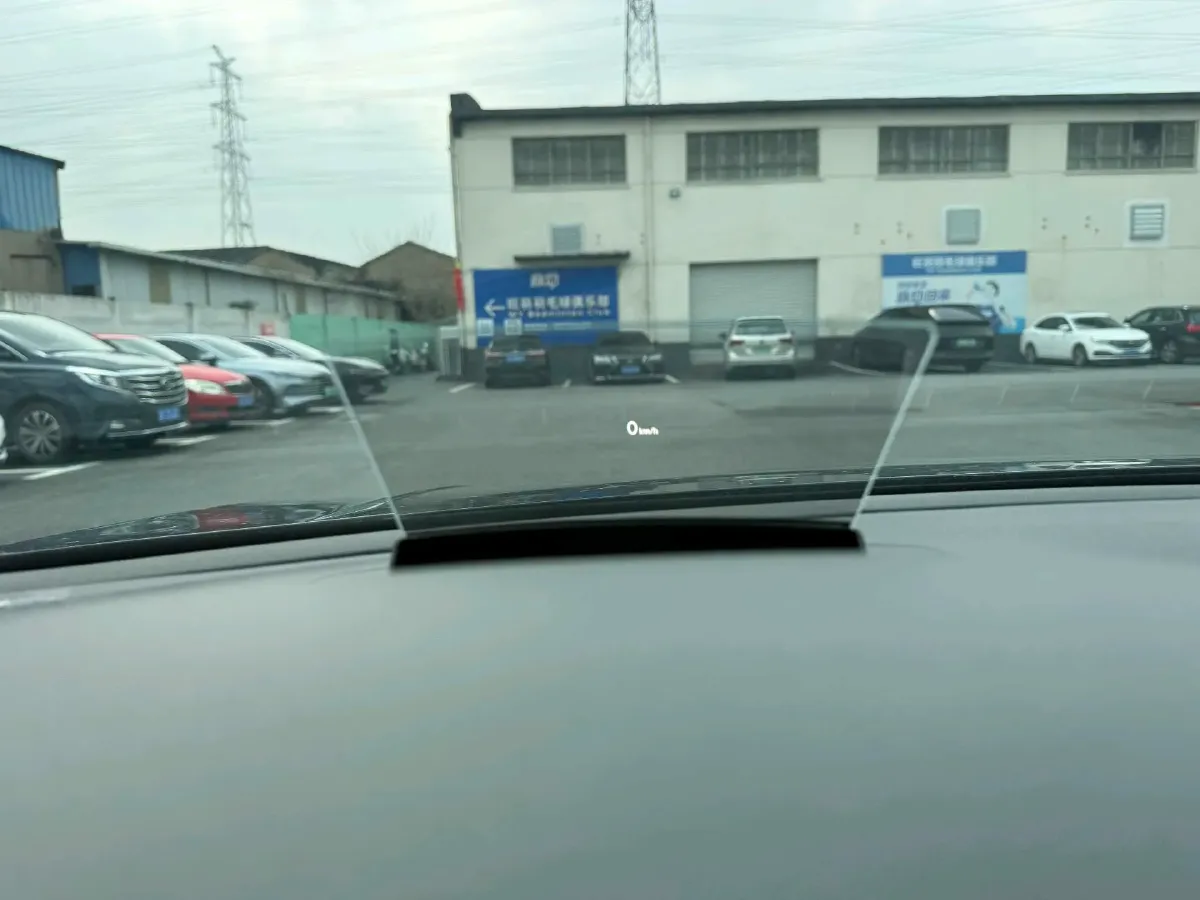 2021 Volkswagen Passat 2.0T 220HP L4 7DCT,autocango,china used car exporter,china ev exporter,chinese used car exporter,chinese used ev exporter