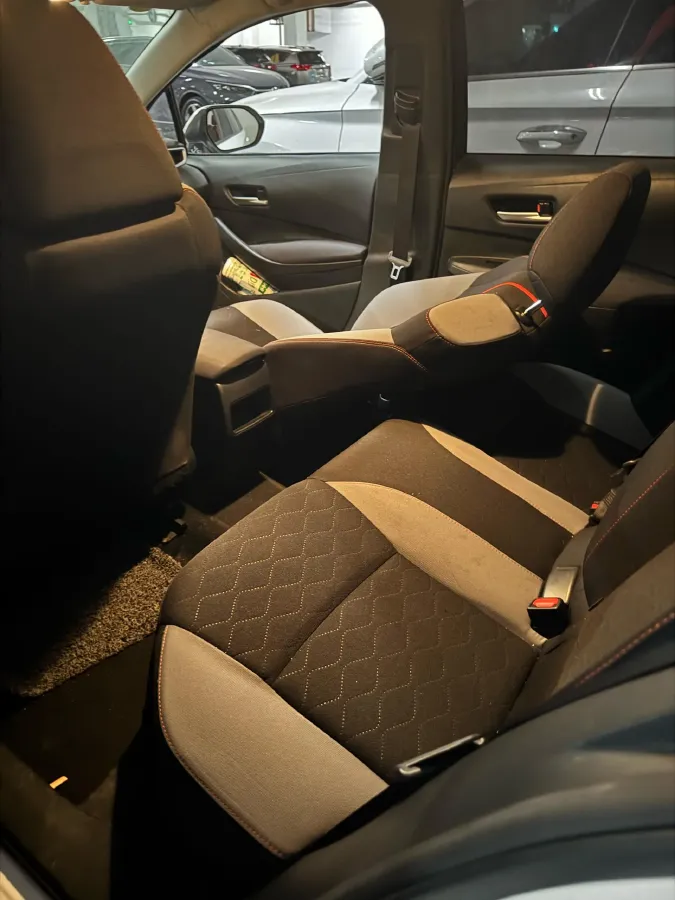 2021 Toyota Corolla 1.2T 116HP L4 CVT,autocango,china used car exporter,china ev exporter,chinese used car exporter,chinese used ev exporter