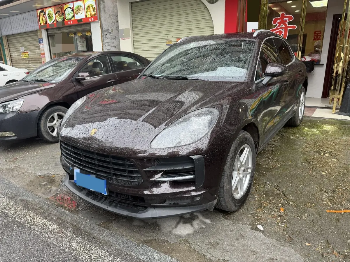 2018 Porsche Macan 2.0T 252HP L4 7DCT,autocango,china used car exporter,china ev exporter,chinese used car exporter,chinese used ev exporter