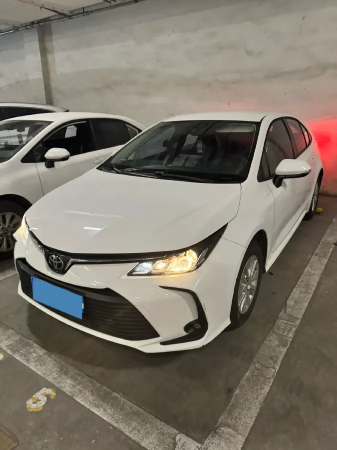 2022 Toyota Corolla 1.2T 116HP L4 CVT,autocango,china used car exporter,china ev exporter,chinese used car exporter,chinese used ev exporter