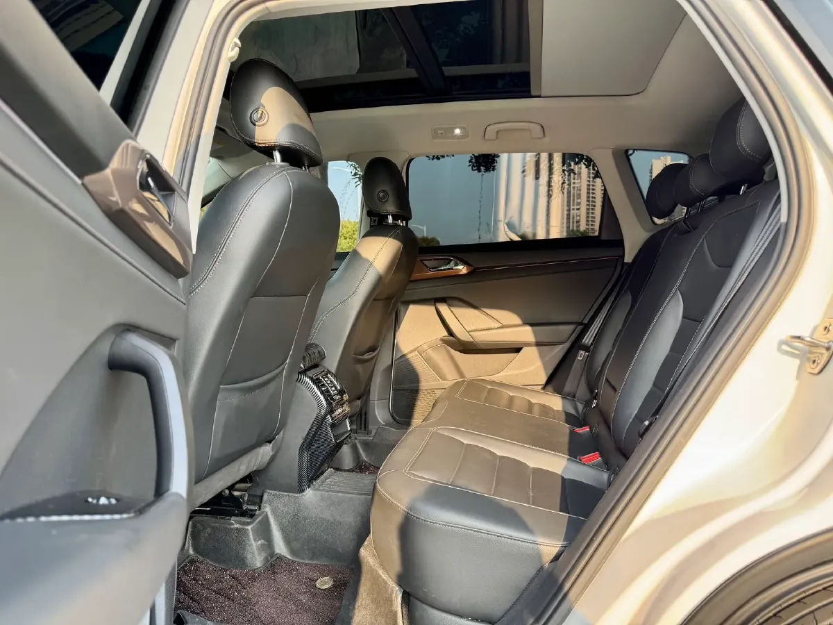 2020 Volkswagen Tharu 1.4T 150HP L4 7DCT,autocango,china used car exporter,china ev exporter,chinese used car exporter,chinese used ev exporter