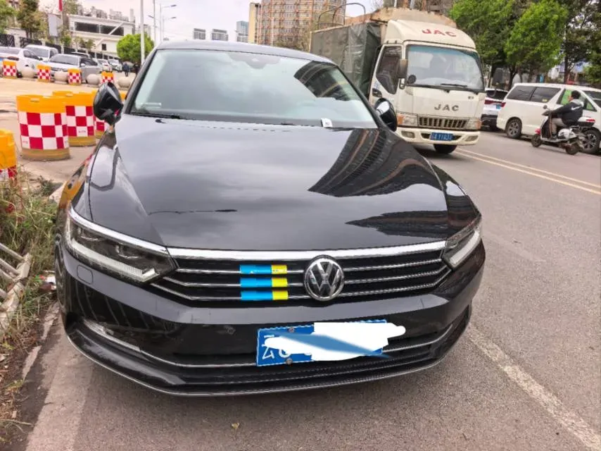 2018 Volkswagen Magotan 1.8T 180HP L4 7DCT,autocango,china used car exporter,china ev exporter,chinese used car exporter,chinese used ev exporter