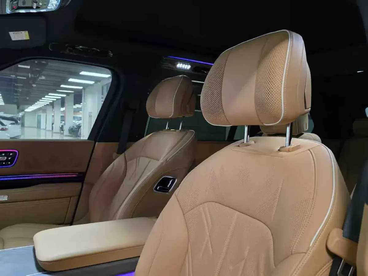 2025 Zeekr 9X 2.0T 279HP L4 1DHT PHEV,autocango,china used car exporter,china ev exporter,chinese used car exporter,chinese used ev exporter