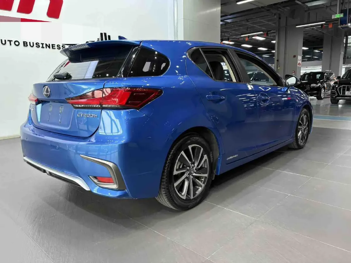 2017 Mercedes-Benz CLA Class 1.6T 156HP L4 7DCT,autocango,china used car exporter,china ev exporter,chinese used car exporter,chinese used ev exporter