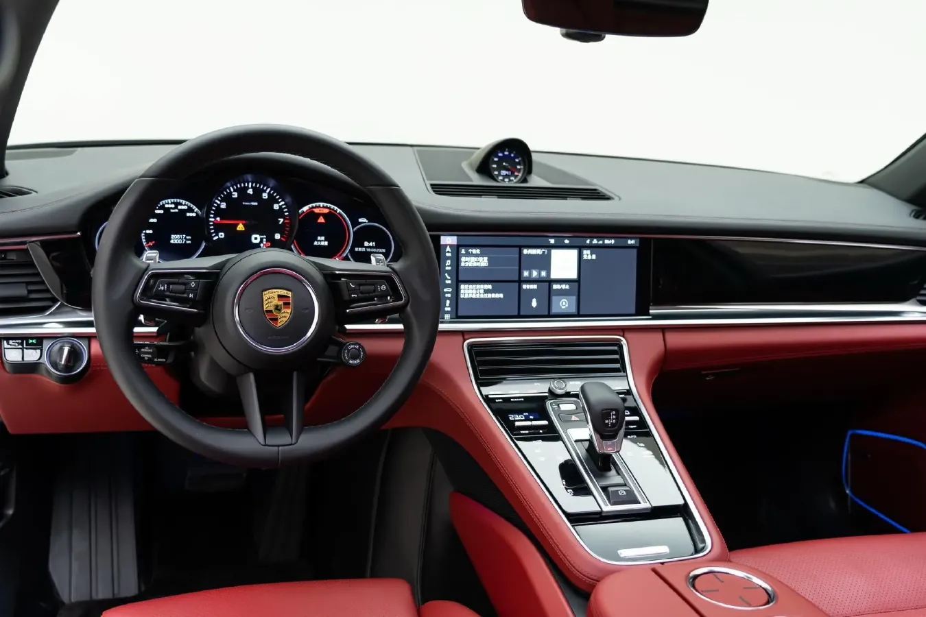 2021 Porsche Panamera 2.9T 330HP V6 8DCT,autocango,china used car exporter,china ev exporter,chinese used car exporter,chinese used ev exporter