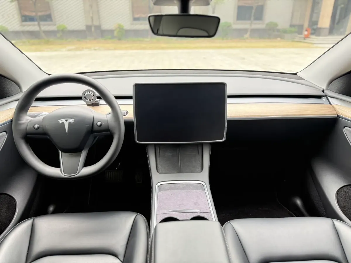 2022 Tesla Model Y BEV 60KWH,autocango,china used car exporter,china ev exporter,chinese used car exporter,chinese used ev exporter