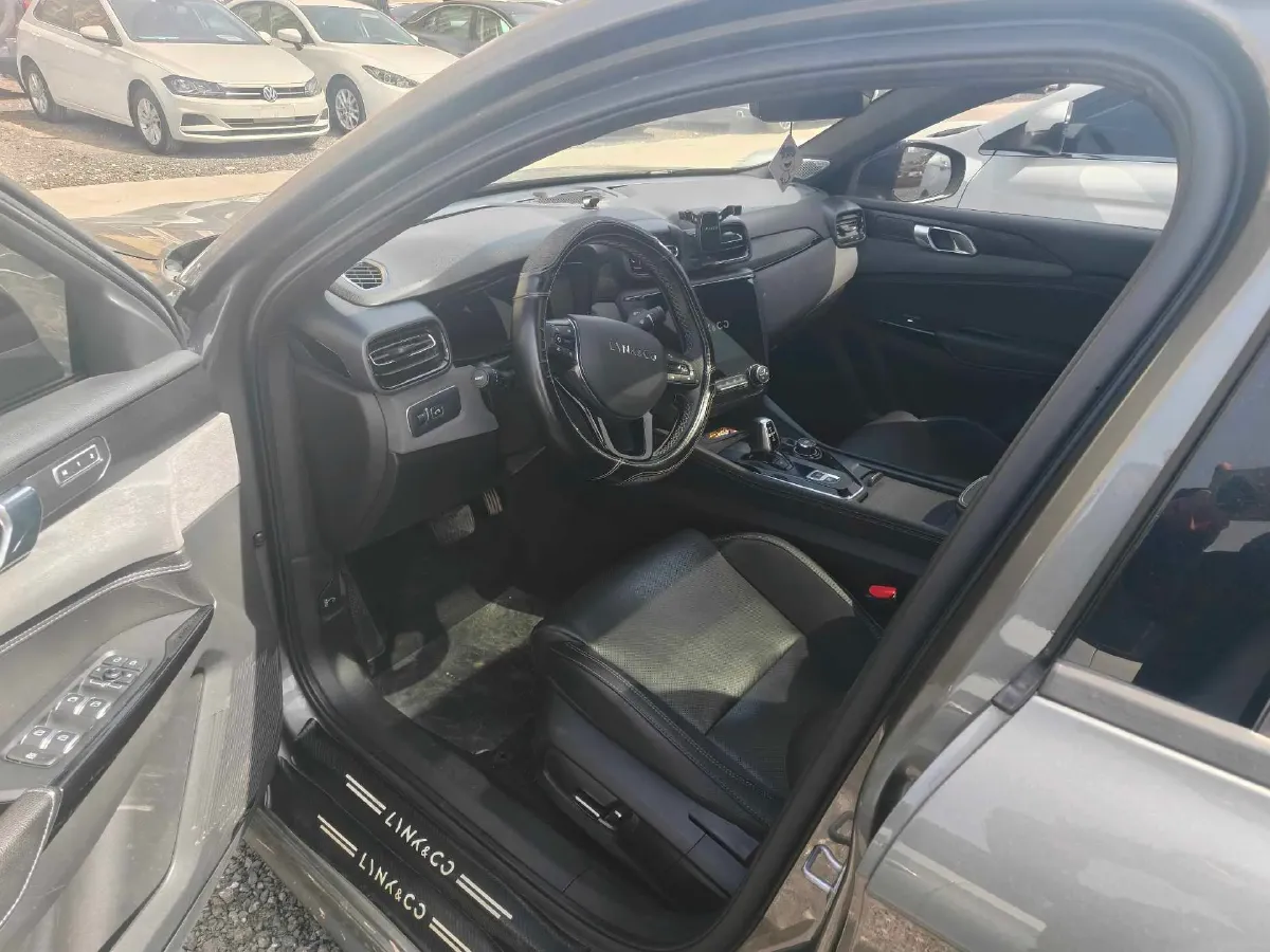 2021 LYNK&CO 03 1.5T 180HP L3 7DCT,autocango,china used car exporter,china ev exporter,chinese used car exporter,chinese used ev exporter