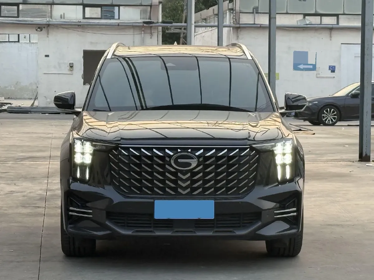 2025 GAC Trumpchi GS8 2.0T 252HP L4 8AT,autocango,china used car exporter,china ev exporter,chinese used car exporter,chinese used ev exporter