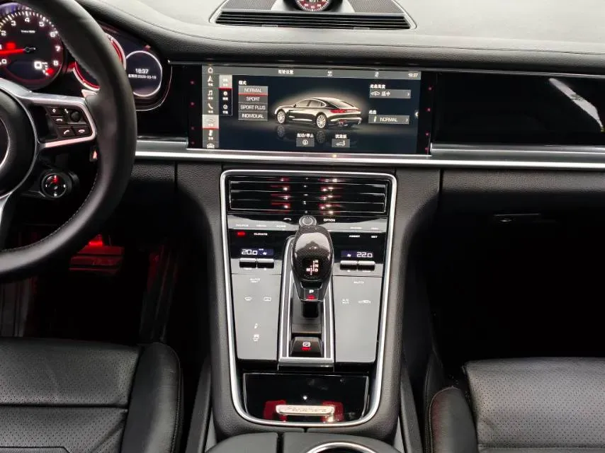 2017 BMW X6 3.0T 306HP L6 8AT,autocango,china used car exporter,china ev exporter,chinese used car exporter,chinese used ev exporter