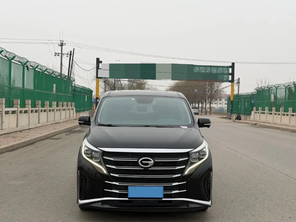 2021 GAC Trumpchi M8 2.0T 252HP L4 8AT,autocango,china used car exporter,china ev exporter,chinese used car exporter,chinese used ev exporter