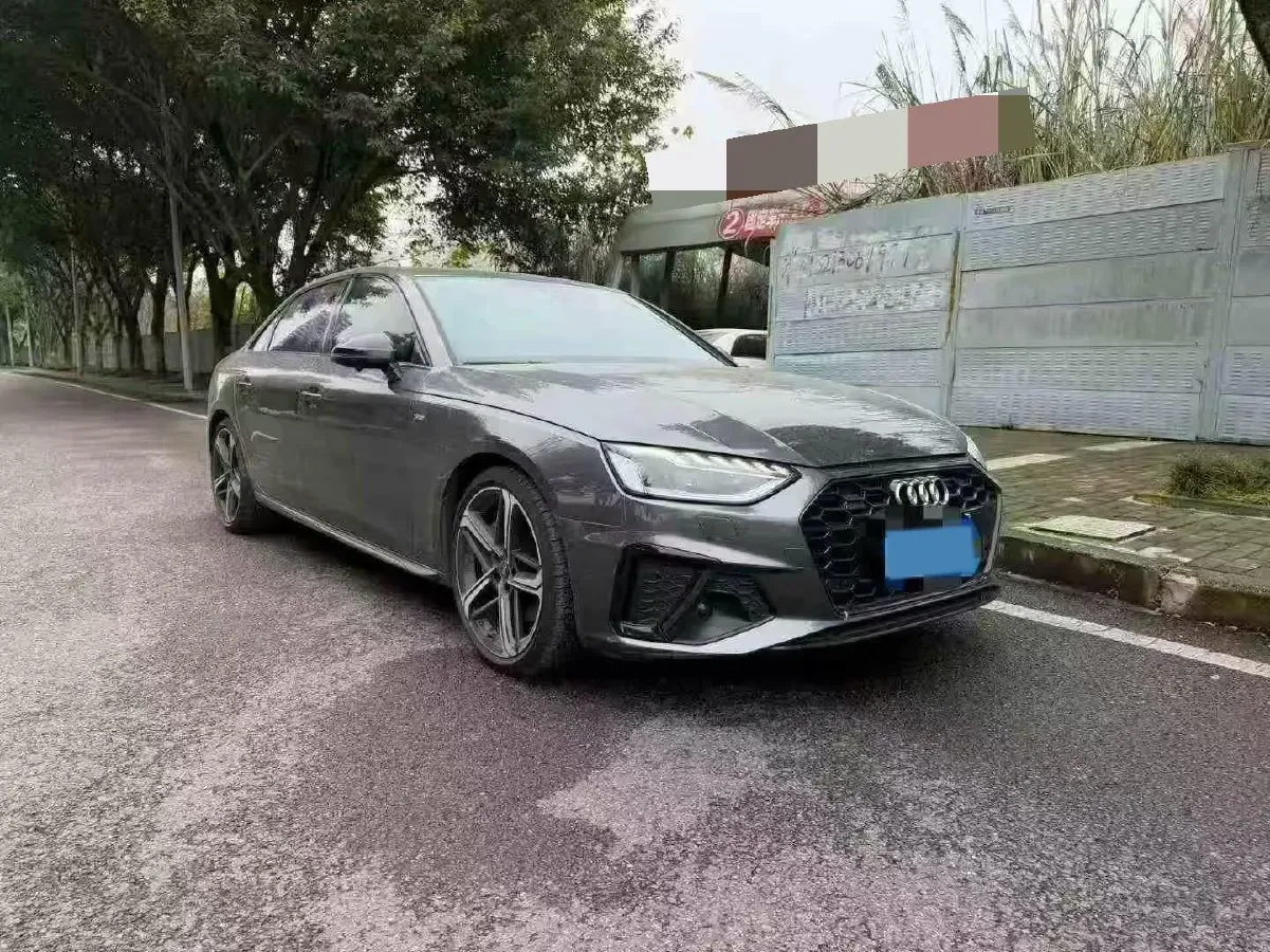 2023 Audi A4L 2.0T 245HP L4 7DCT,autocango,china used car exporter,china ev exporter,chinese used car exporter,chinese used ev exporter