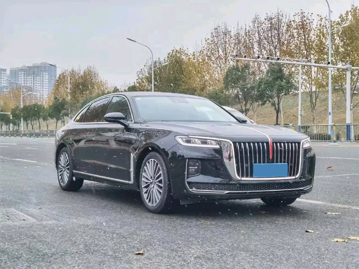 2023 HongQi H9 2.0T 252HP L4 7DCT,autocango,china used car exporter,china ev exporter,chinese used car exporter,chinese used ev exporter