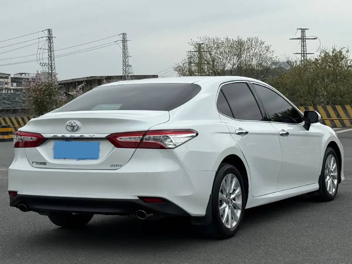 2019 Toyota Camry 2.0L 178HP L4 CVT,autocango,china used car exporter,china ev exporter,chinese used car exporter,chinese used ev exporter