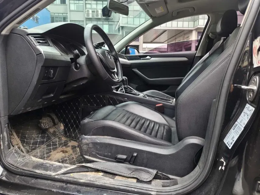 2018 Volkswagen Magotan 1.4T 150HP L4 7DCT,autocango,china used car exporter,china ev exporter,chinese used car exporter,chinese used ev exporter