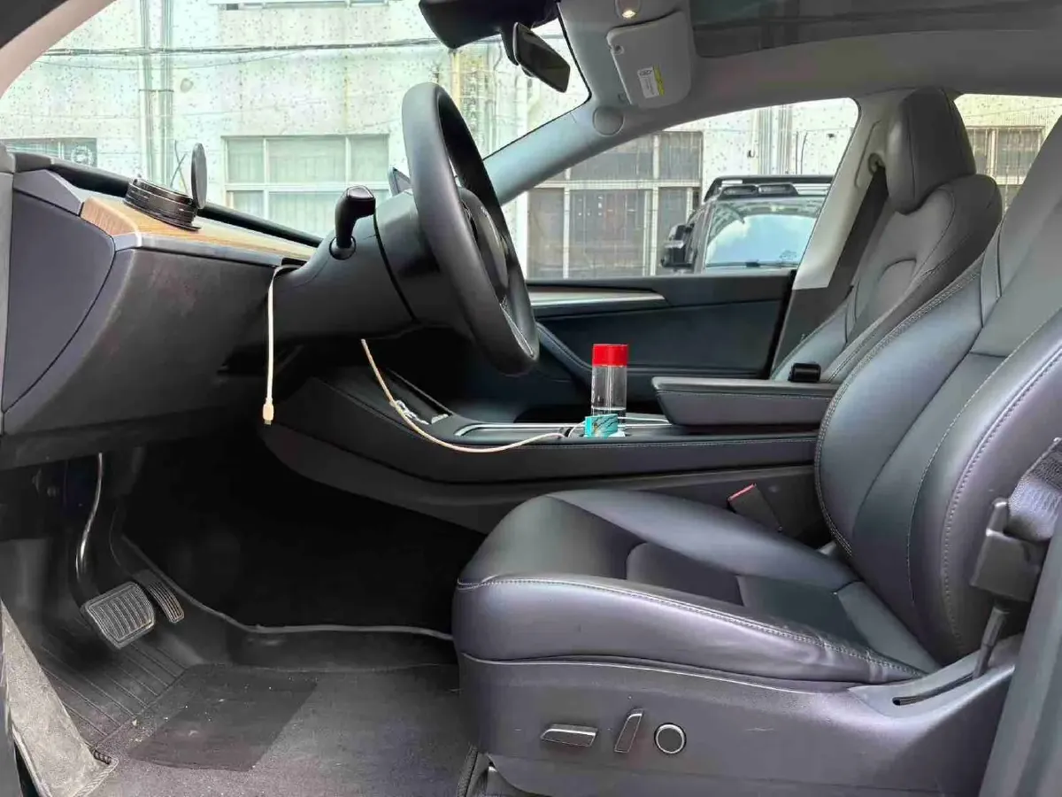 2022 Tesla Model Y BEV 60KWH,autocango,china used car exporter,china ev exporter,chinese used car exporter,chinese used ev exporter