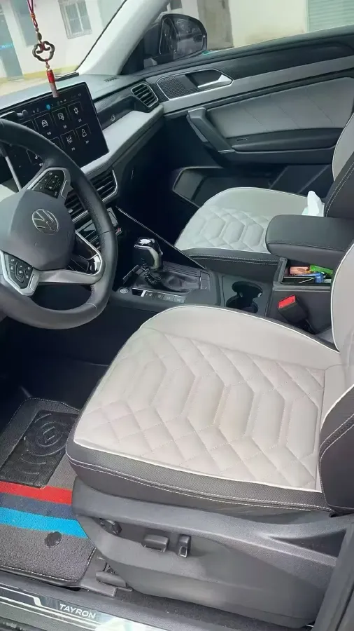 2024 Volkswagen Tayron 2.0T 186HP L4 7DCT,autocango,china used car exporter,china ev exporter,chinese used car exporter,chinese used ev exporter