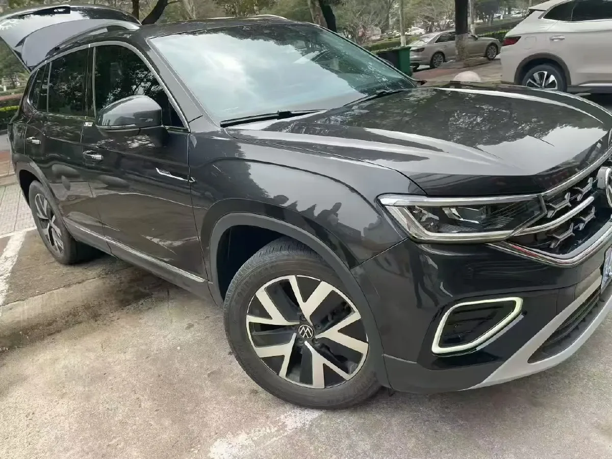 2024 Volkswagen Tayron 2.0T 186HP L4 7DCT,autocango,china used car exporter,china ev exporter,chinese used car exporter,chinese used ev exporter