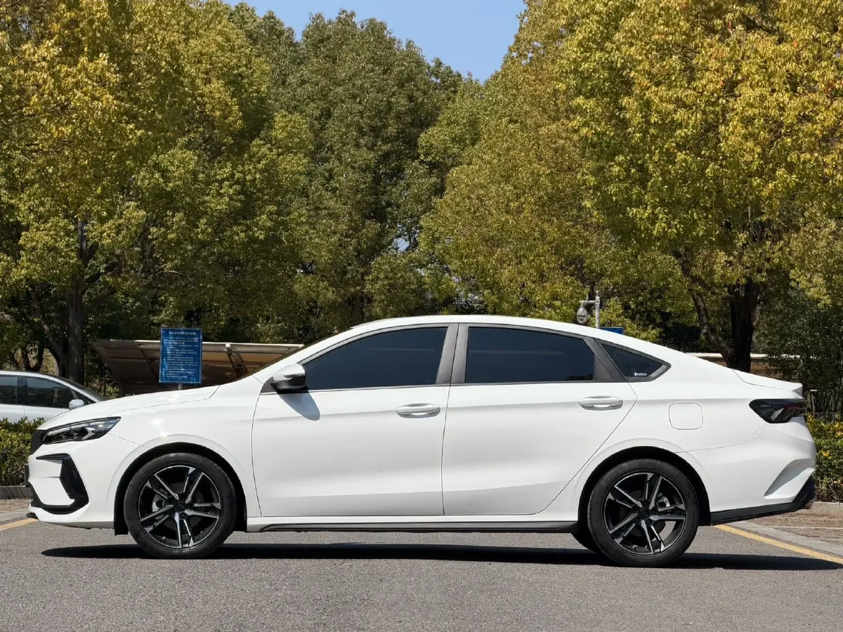 2024 Geely Binray 1.5T 181HP L4 7DCT,autocango,china used car exporter,china ev exporter,chinese used car exporter,chinese used ev exporter