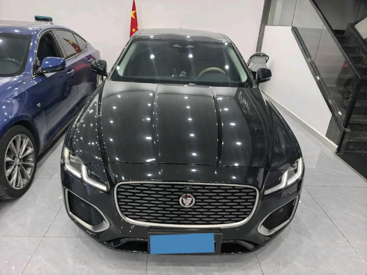 2024 Jaguar XFL 2.0T 250HP L4 8AT,autocango,china used car exporter,china ev exporter,chinese used car exporter,chinese used ev exporter