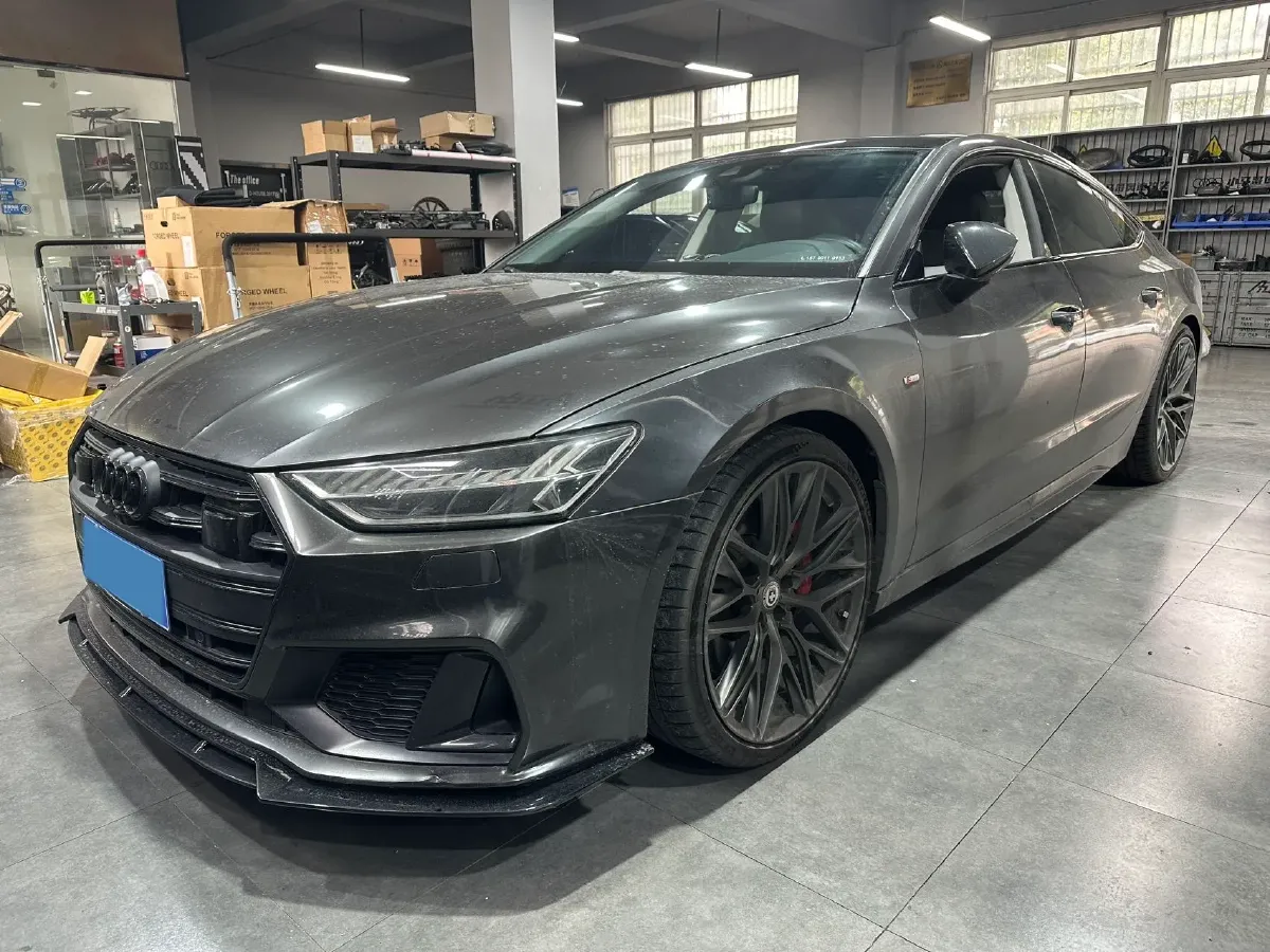 2020 Audi A7 2.0T 190HP L4 7DCT,autocango,china used car exporter,china ev exporter,chinese used car exporter,chinese used ev exporter