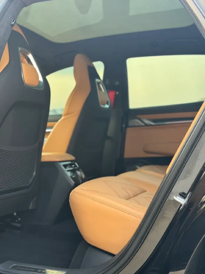 2023 Zeekr 001 BEV 100KWH,autocango,china used car exporter,china ev exporter,chinese used car exporter,chinese used ev exporter