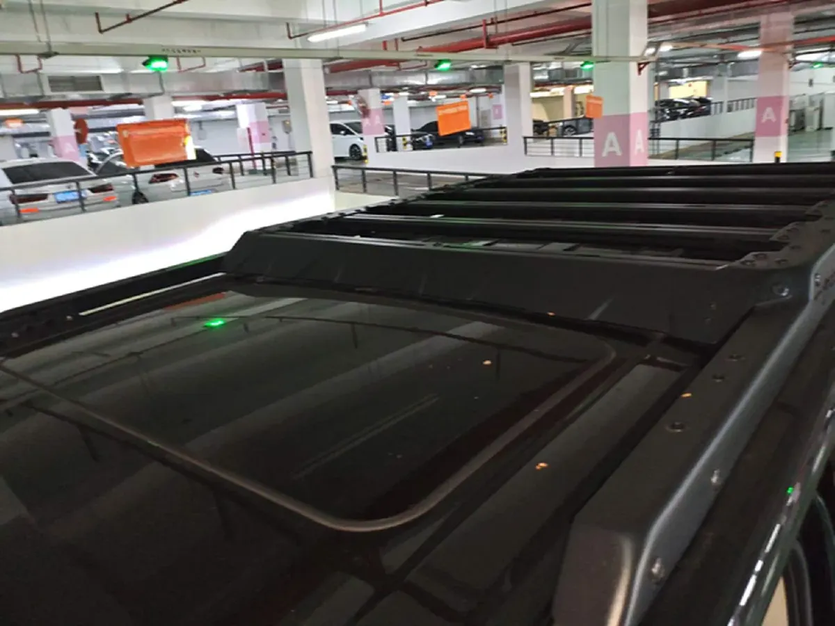 2023 Tank 300 2.0T 227HP L4 8AT,autocango,china used car exporter,china ev exporter,chinese used car exporter,chinese used ev exporter