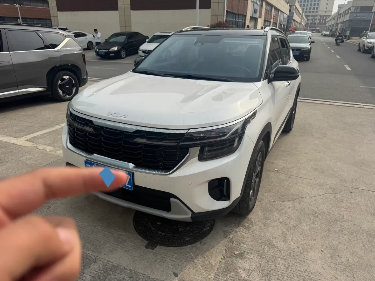 2023 Kia Seltos 1.5L 115HP L4 CVT,autocango,china used car exporter,china ev exporter,chinese used car exporter,chinese used ev exporter