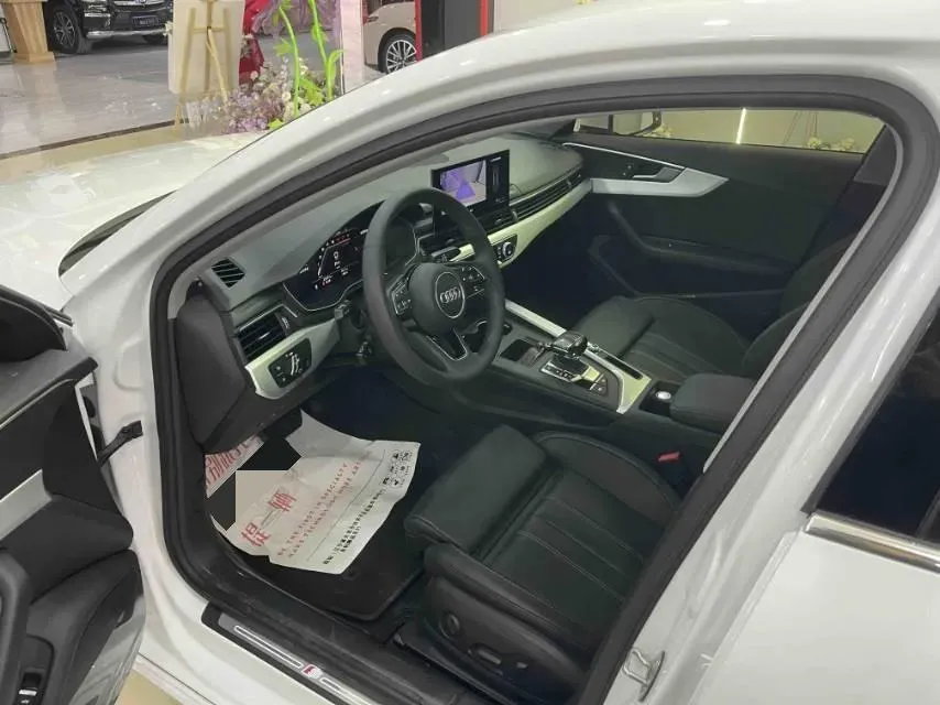 2023 Audi A4L 2.0T 190HP L4 7DCT,autocango,china used car exporter,china ev exporter,chinese used car exporter,chinese used ev exporter