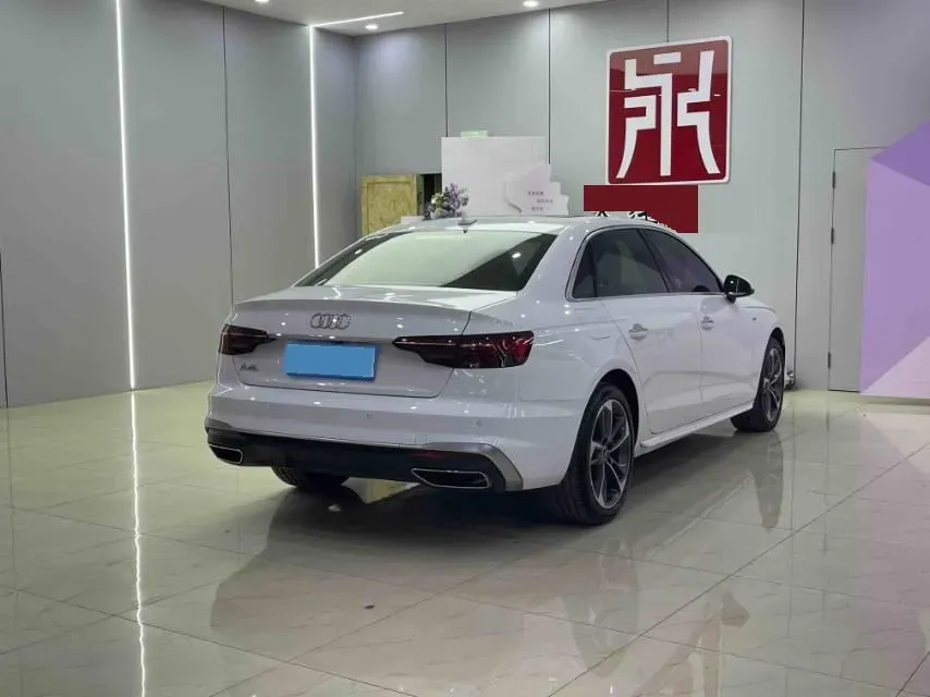 2023 Audi A4L 2.0T 190HP L4 7DCT,autocango,china used car exporter,china ev exporter,chinese used car exporter,chinese used ev exporter