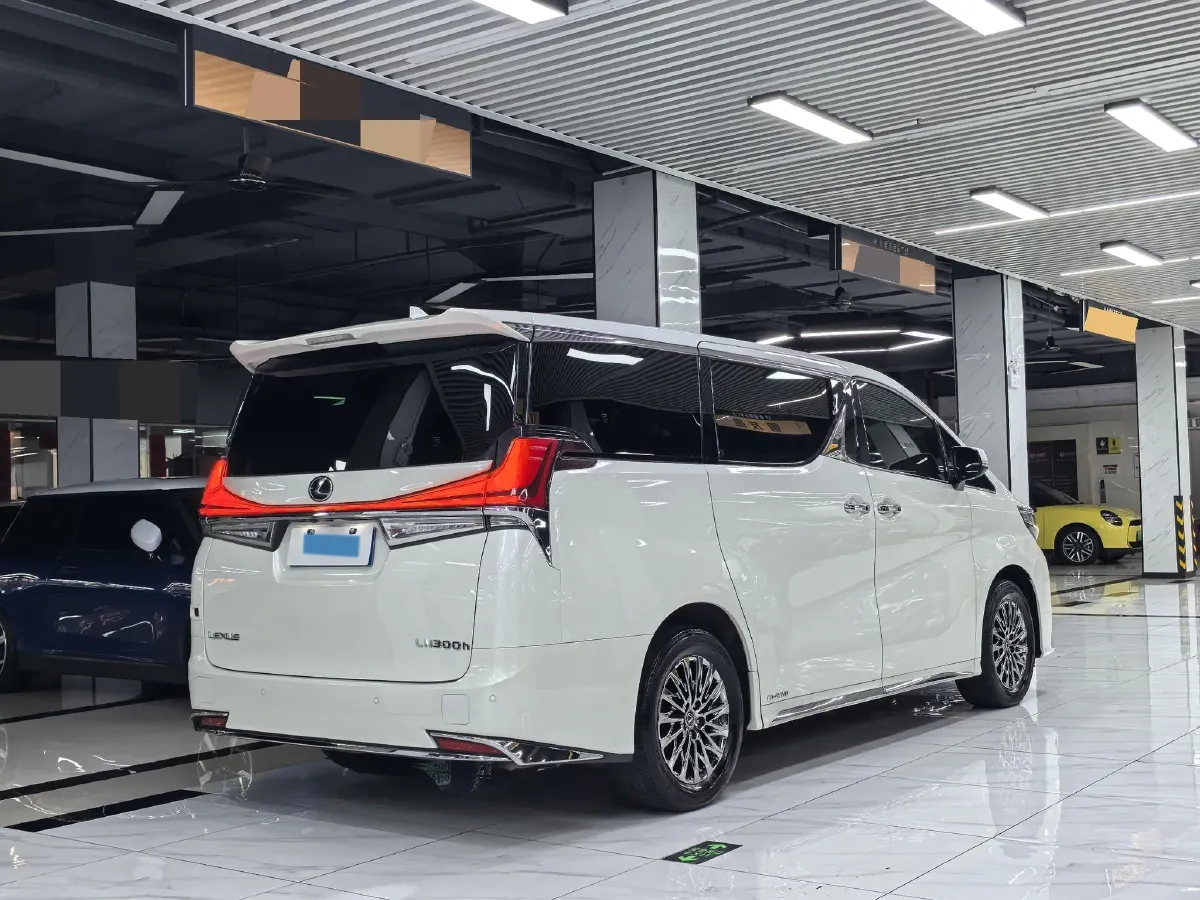 2020 Lexus LM 2.5L 117HP L4 E-CVT Hybrid,autocango,china used car exporter,china ev exporter,chinese used car exporter,chinese used ev exporter