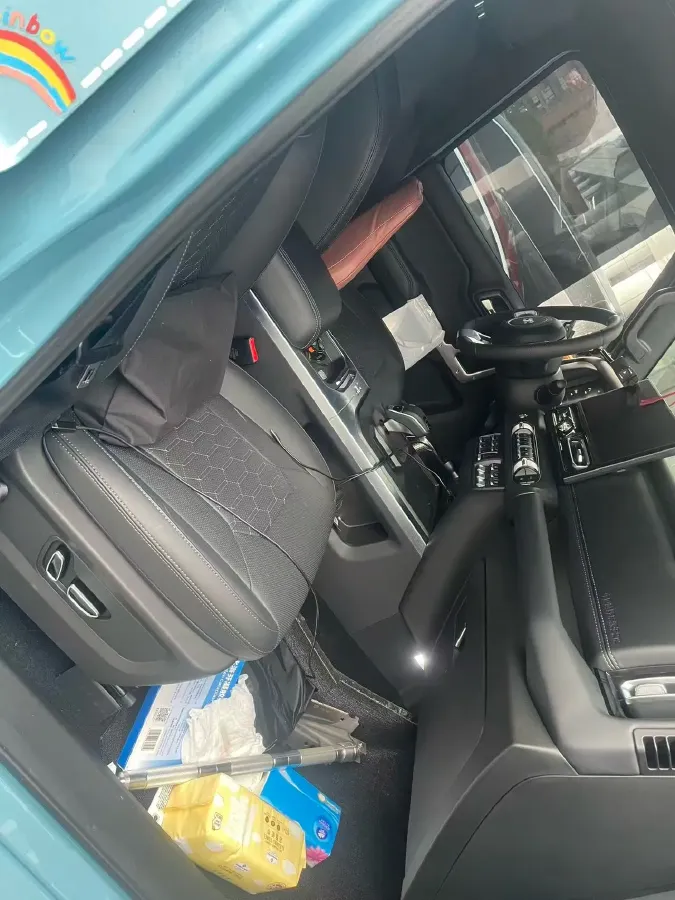 2025 212 212 T01 2.0T 252HP L4 8AT,autocango,china used car exporter,china ev exporter,chinese used car exporter,chinese used ev exporter