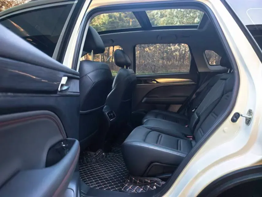 2021 GAC Trumpchi GS4 Plus 1.5T 169HP L4 6AT,autocango,china used car exporter,china ev exporter,chinese used car exporter,chinese used ev exporter