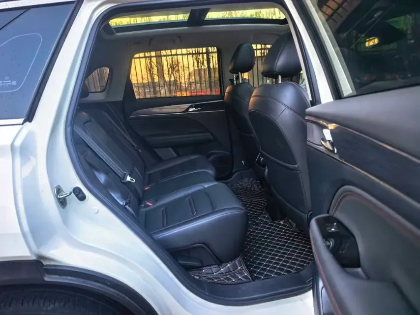 2021 GAC Trumpchi GS4 Plus 1.5T 169HP L4 6AT,autocango,china used car exporter,china ev exporter,chinese used car exporter,chinese used ev exporter