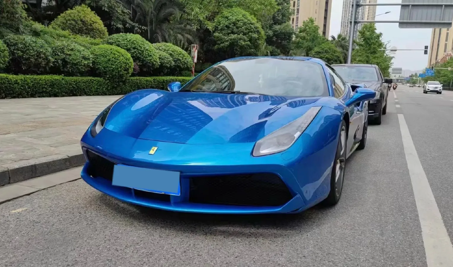 2015 Ferrari 488 3.9T 670HP V8 7DCT,autocango,china used car exporter,china ev exporter,chinese used car exporter,chinese used ev exporter
