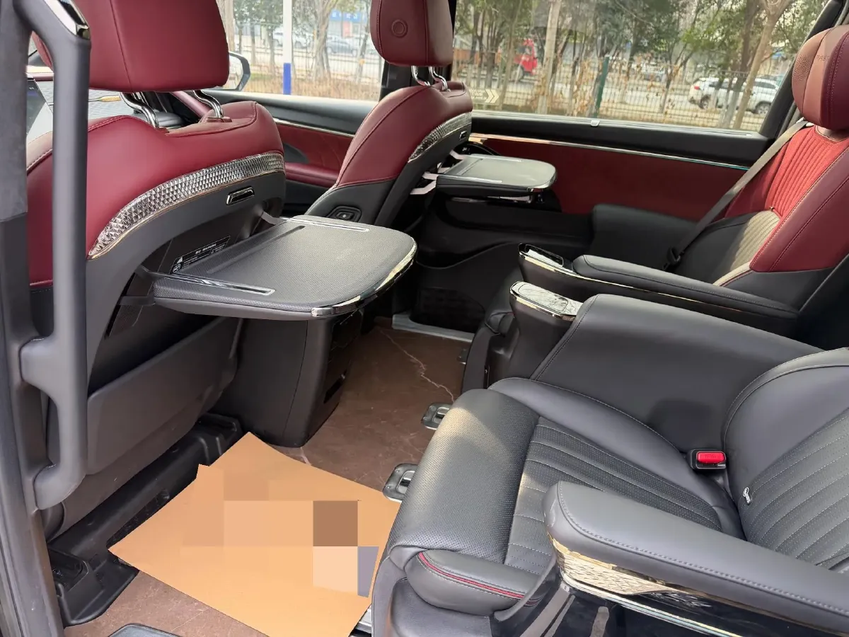 2023 GAC Trumpchi M8 2.0T 252HP L4 8AT,autocango,china used car exporter,china ev exporter,chinese used car exporter,chinese used ev exporter