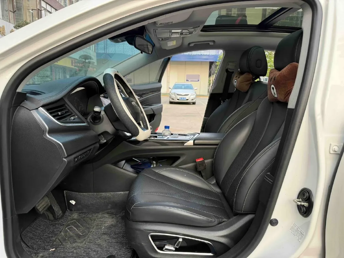 2021 LYNK&CO 03 1.5T 180HP L3 7DCT,autocango,china used car exporter,china ev exporter,chinese used car exporter,chinese used ev exporter