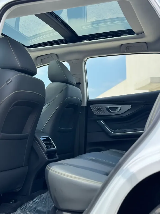 2023 Exceed LX 1.5T 156HP L4 CVT,autocango,china used car exporter,china ev exporter,chinese used car exporter,chinese used ev exporter