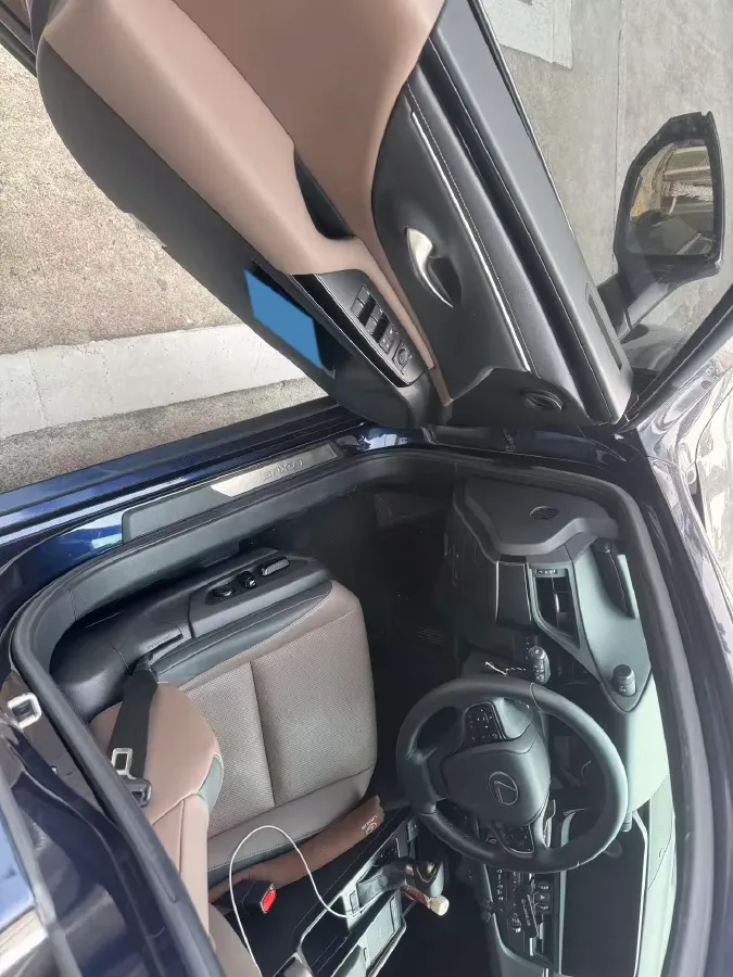 2022 Lexus ES 2.0L 173HP L4 CVT,autocango,china used car exporter,china ev exporter,chinese used car exporter,chinese used ev exporter