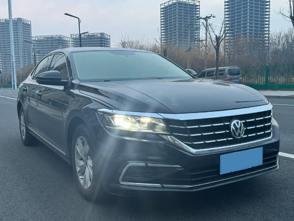 2021 Volkswagen Passat 1.4T 150HP L4 7DCT,autocango,china used car exporter,china ev exporter,chinese used car exporter,chinese used ev exporter