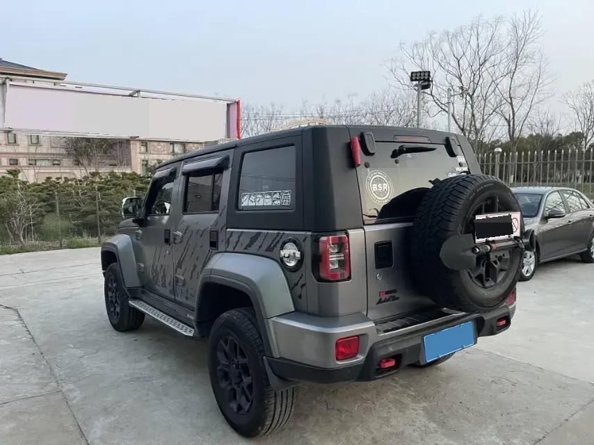 2021 Beijing BJ40 2.0T 224HP L4 8AT,autocango,china used car exporter,china ev exporter,chinese used car exporter,chinese used ev exporter